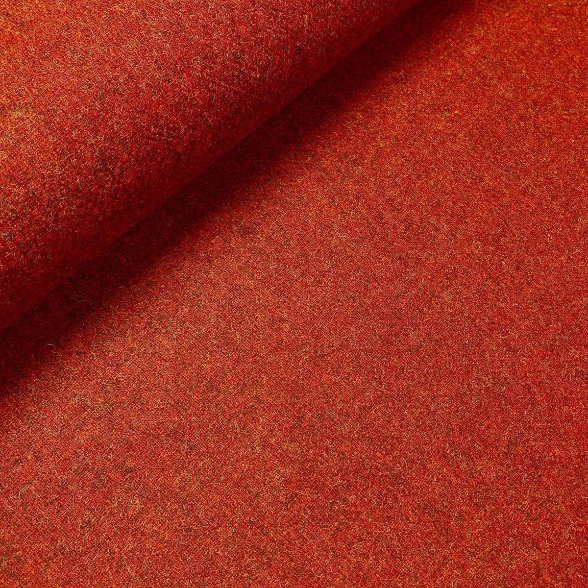 100% Pure New Wool – Lava