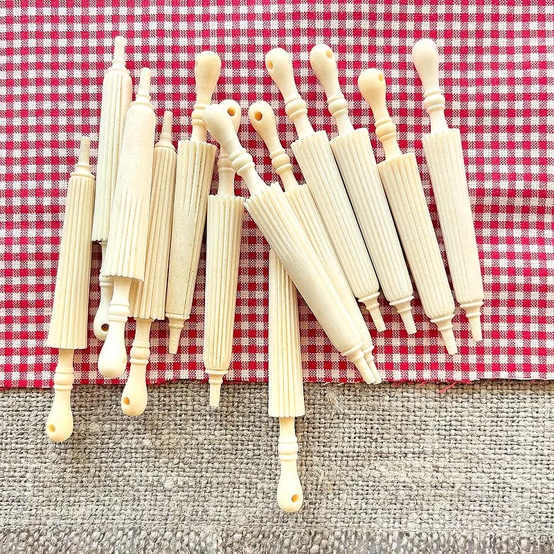 antique-bone-umbrella-needle-holder Antique Bone Umbrella Needle Holder