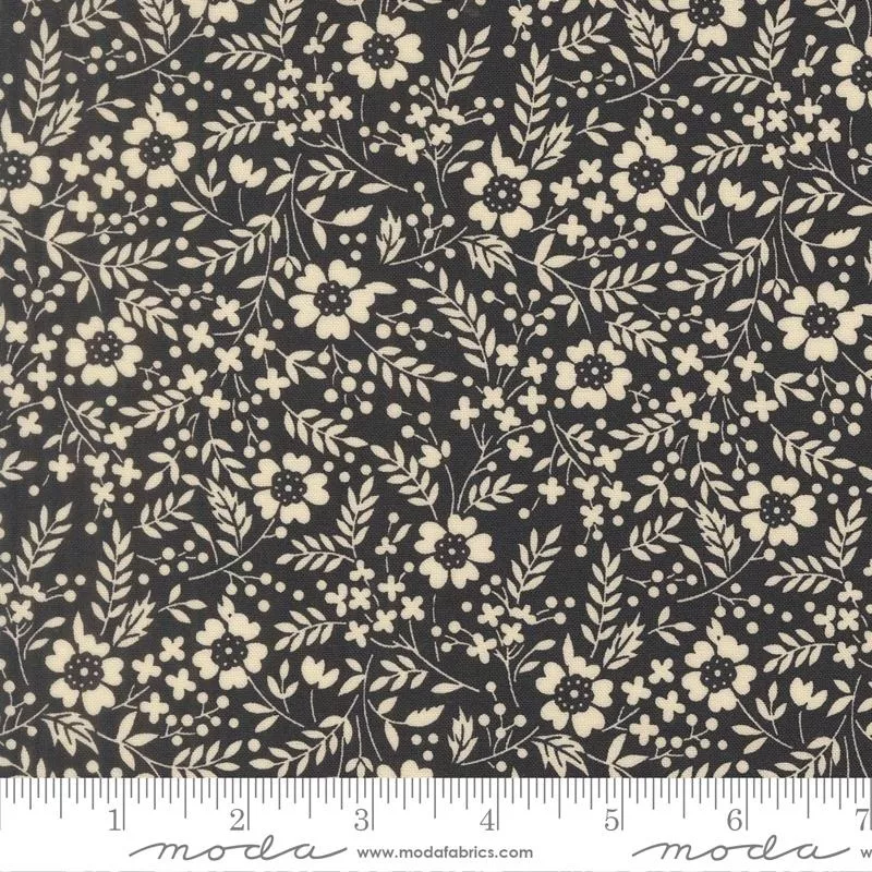 Arabesque Meadow Midnight 33834 -17