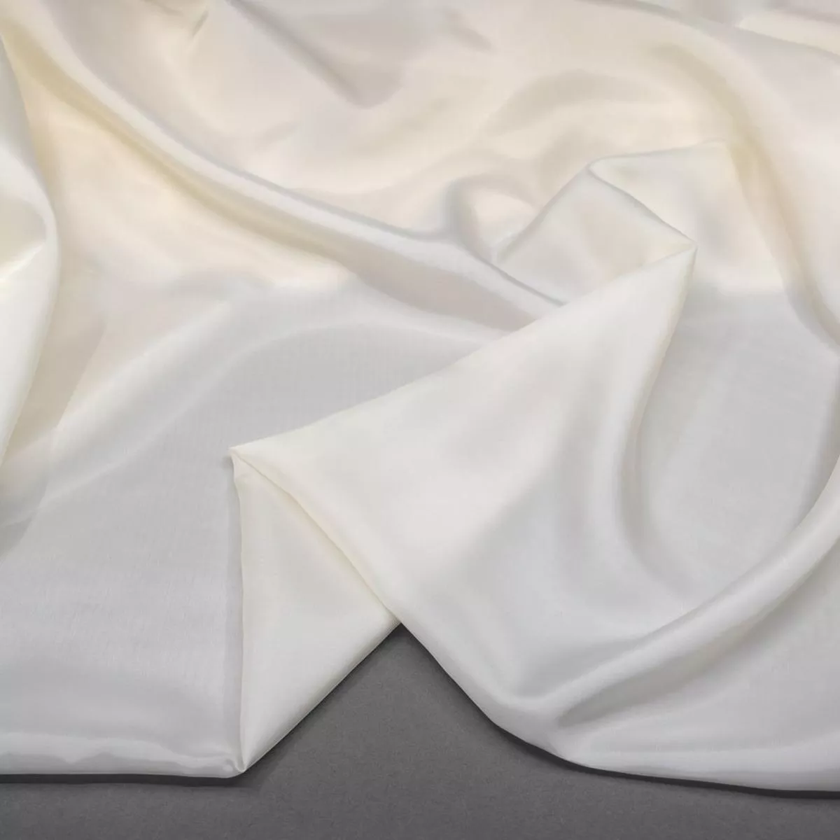bemberg-cupro-lining-eggshell Bemberg Cupro Lining – Eggshell