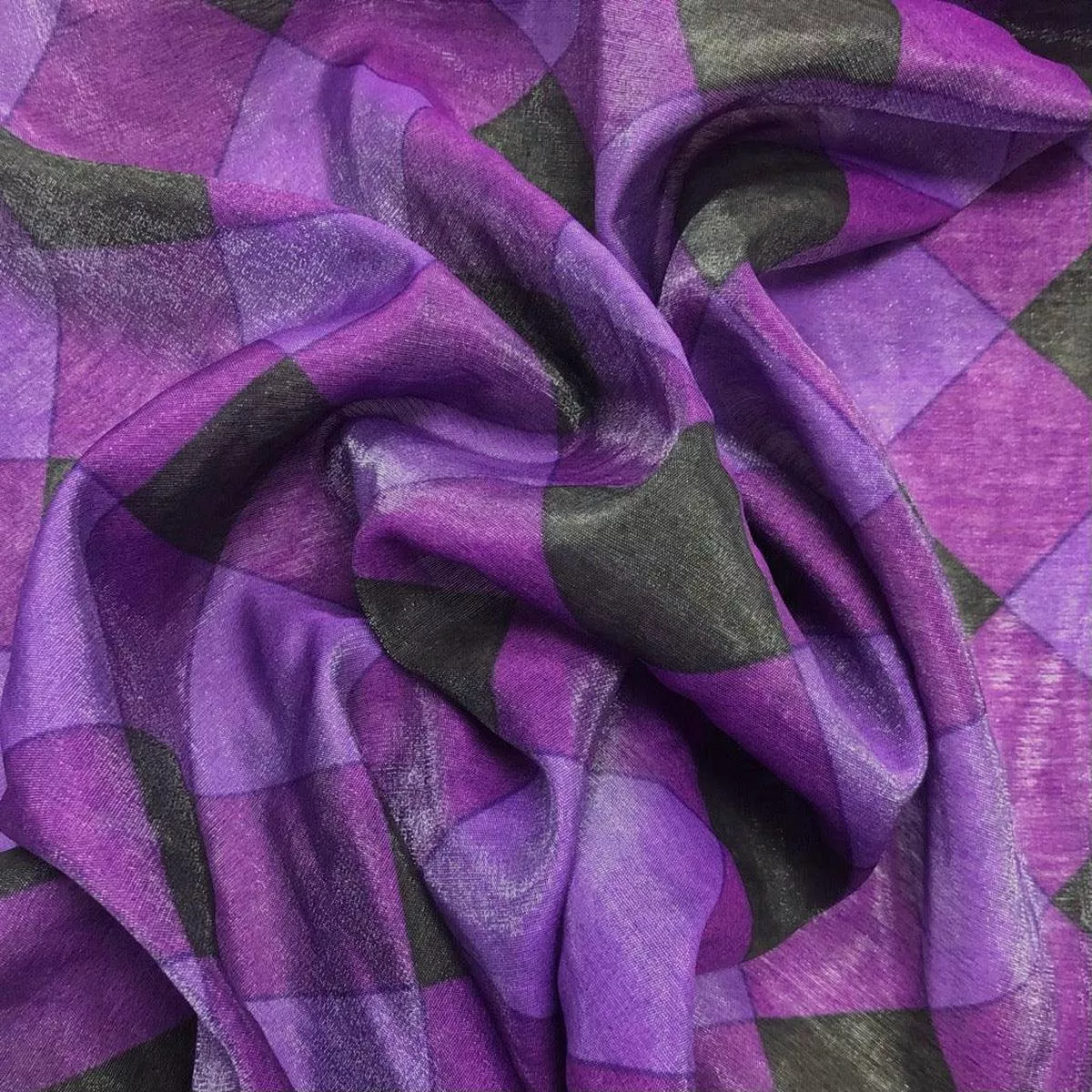 Black and Purple Diagonal Sheer Polyester Fabric – 3m Pre-cut