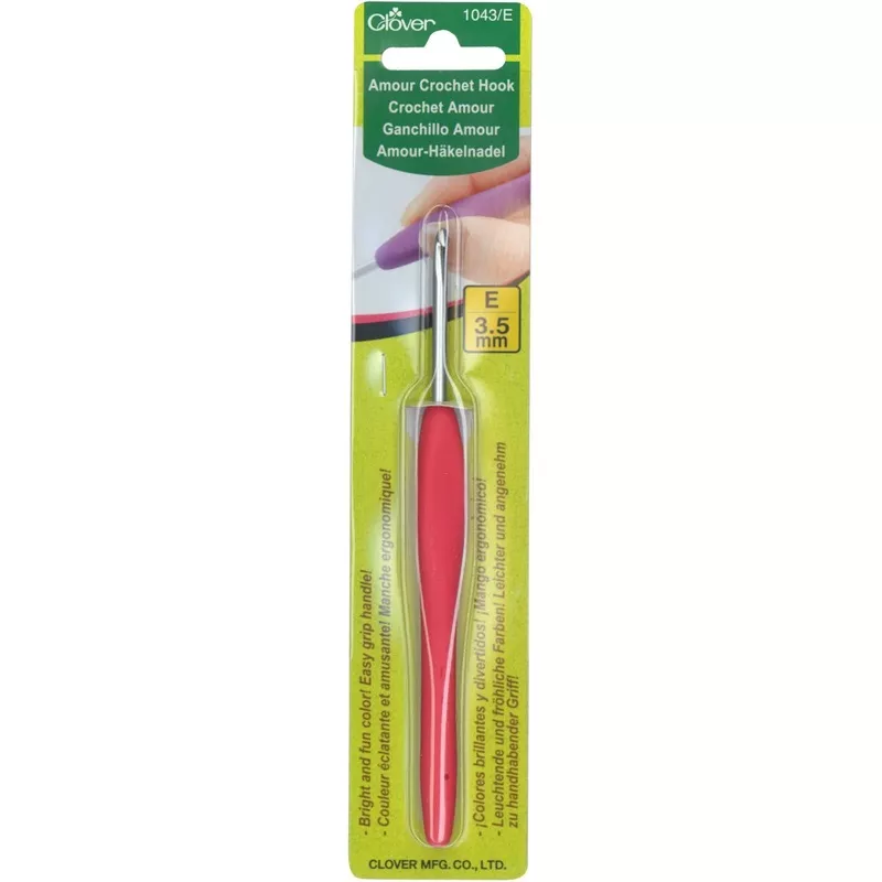 Clover 1043/E Magenta Amour Crochet Hook, Size E, 3.5mm