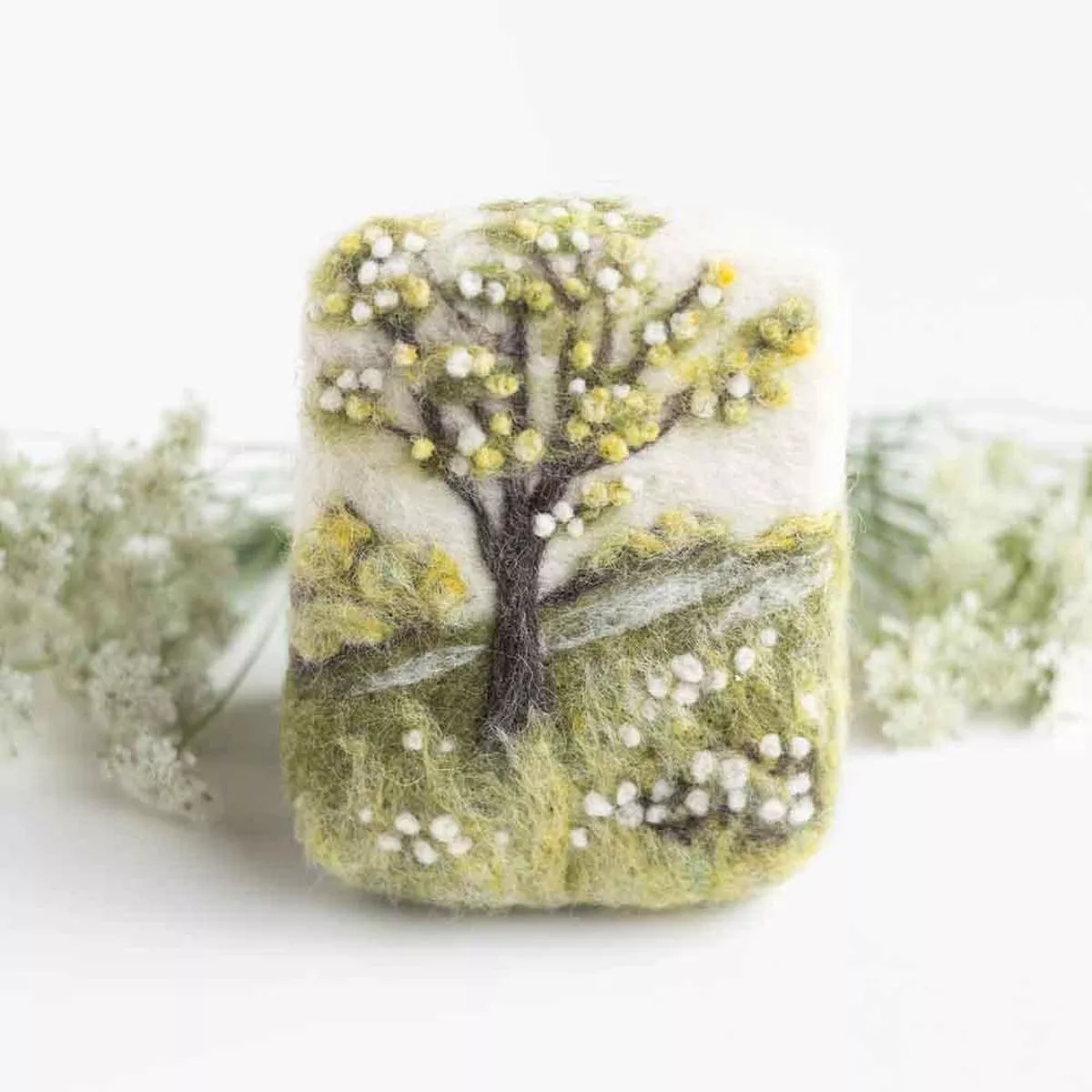 felted-sky-spring-blooms-mini-needle-felting-kit Felted Sky – Spring Blooms Mini Needle Felting Kit