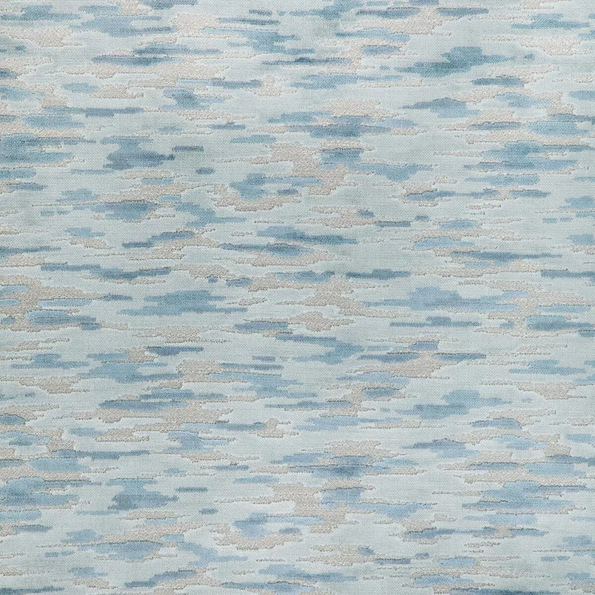floating-cloud-horizon-fabric Floating Cloud Horizon Fabric