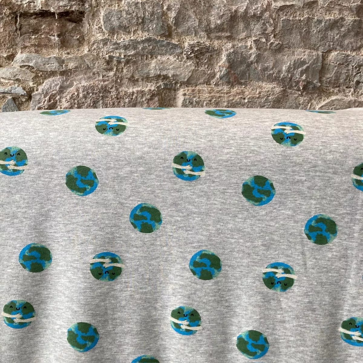 grey-happy-globe-s-alpenfleece-melange Grey Happy Globe’s Alpenfleece Melange