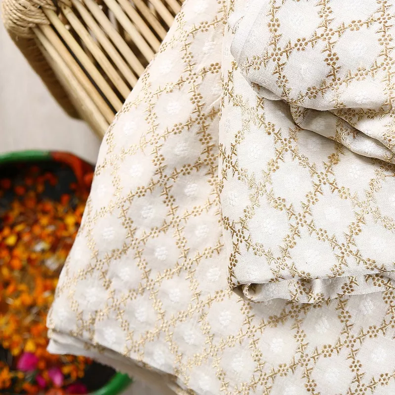 handwoven-banarasi-munga-silk-fabric Handwoven Banarasi Munga Silk Fabric