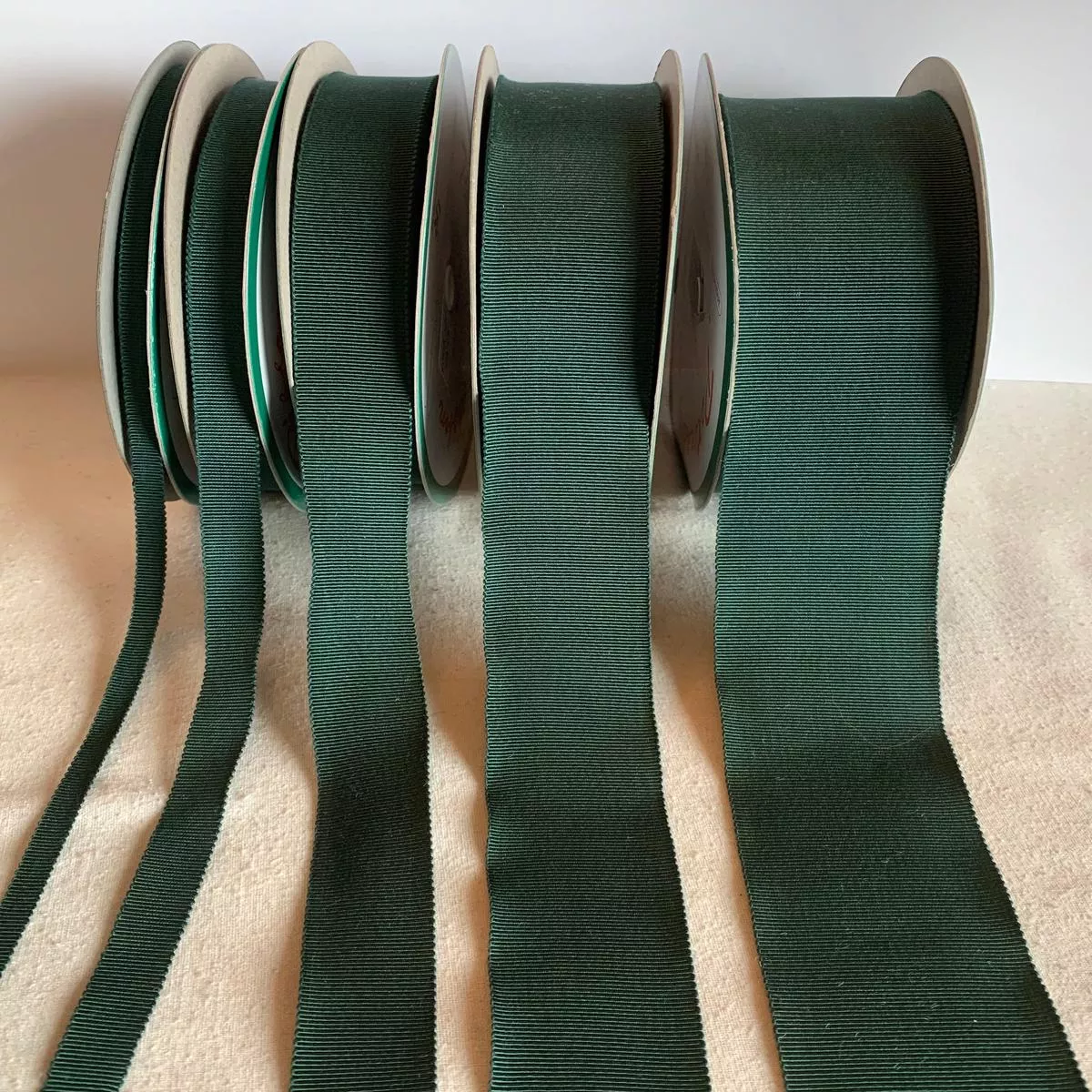 Hunter Green 100% Rayon Petersham Ribbon