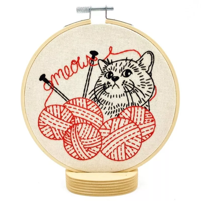 kitten-with-knitting-embroidery-kit-hook-line-tinker Kitten with Knitting Embroidery Kit (Hook, Line & Tinker)