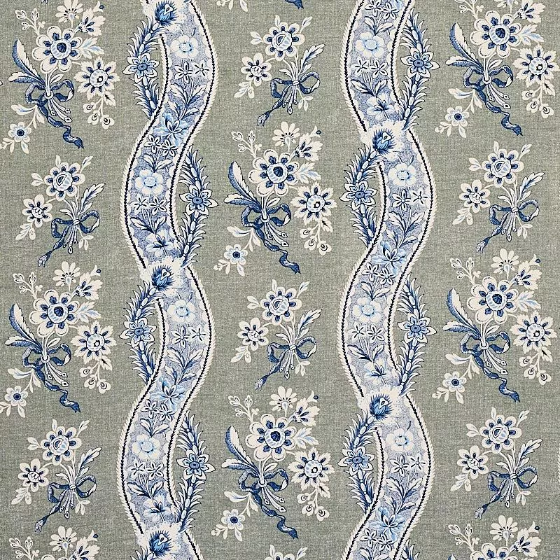 LE CASTELLET | Gris & Bleu