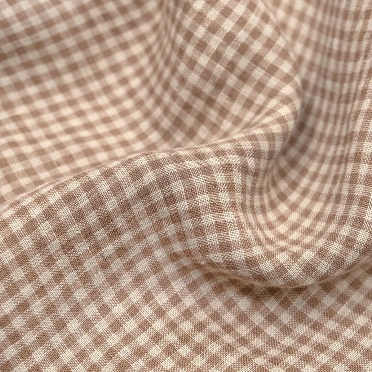 Picnic Gingham Washed Linen – Mushroom/Cream