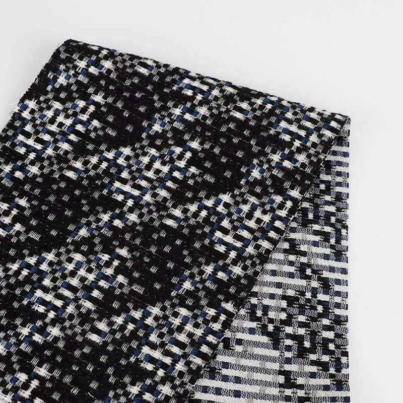 pixelated-houndstooth-jacquard Pixelated Houndstooth Jacquard