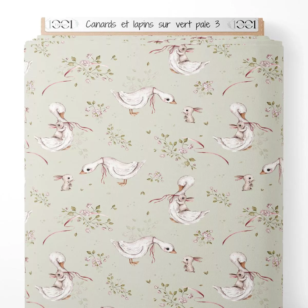 Tissu – Canards et lapins sur vert ple 3