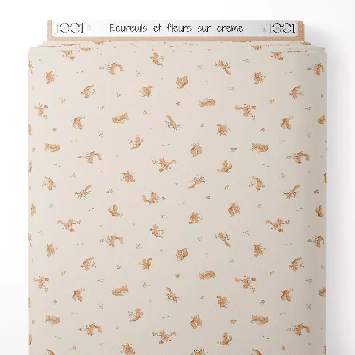 tissu-cureuils-et-fleurs-sur-crme Tissu – cureuils et fleurs sur crme
