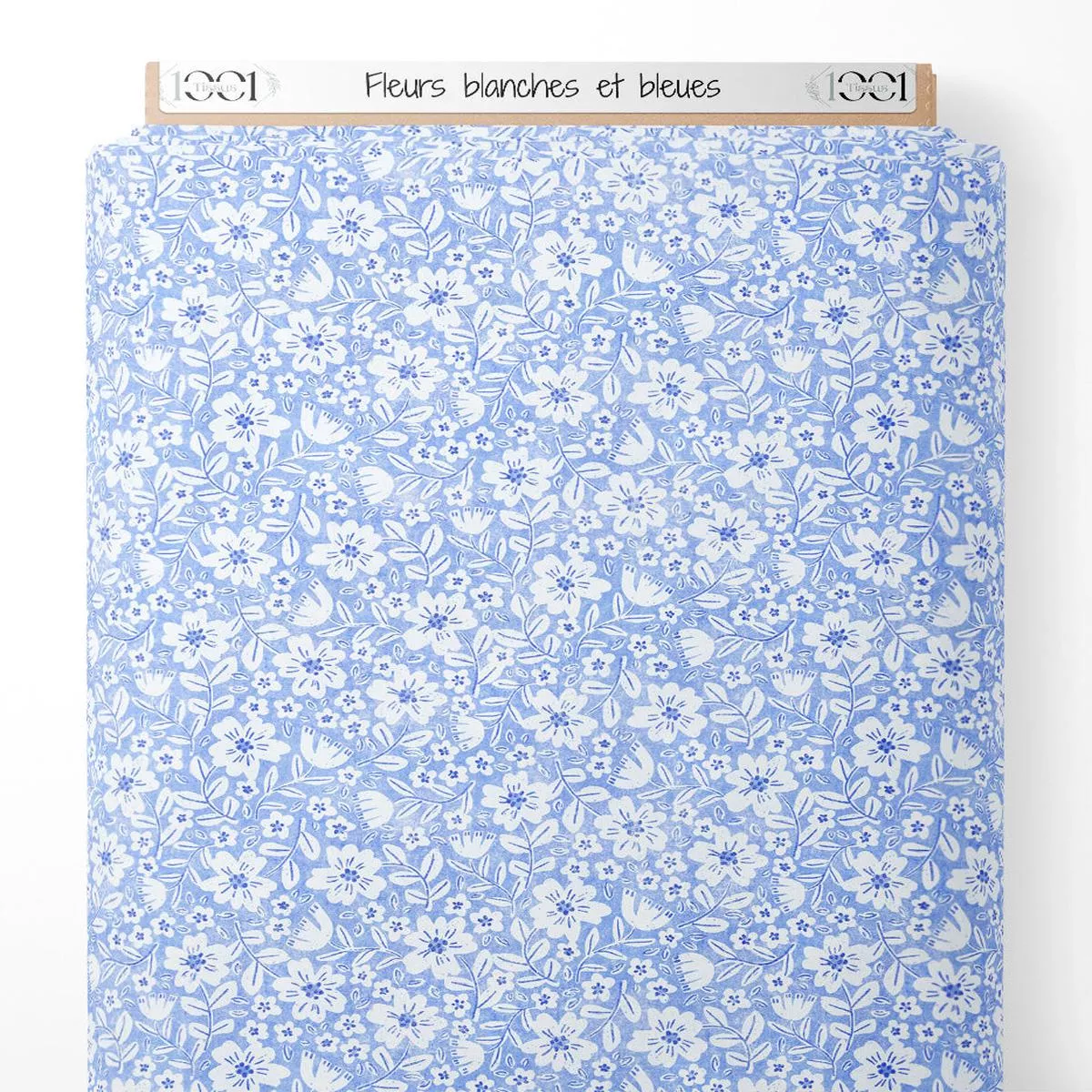 Tissu – Fleurs blanches et bleues
