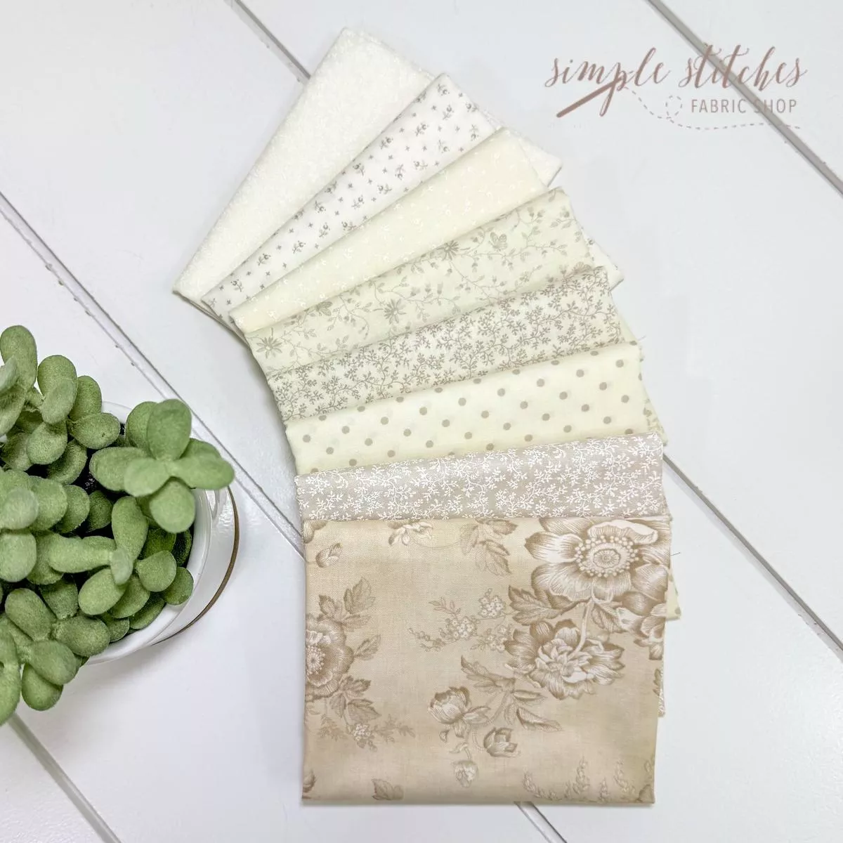 Vintage Favorite Low Volume Simple Bundle (8) Fat Quarter Bundle
