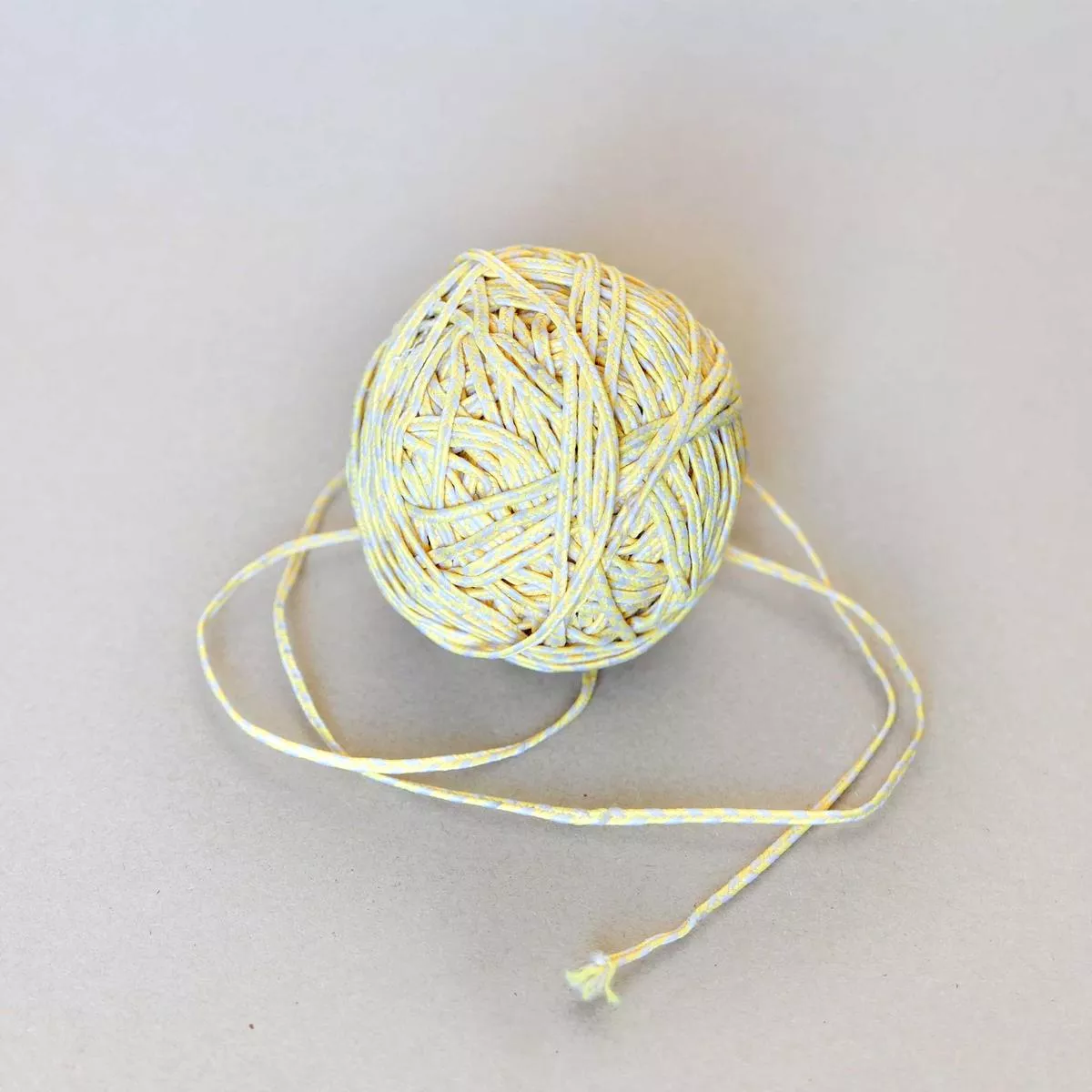 Wrapping String Yellow
